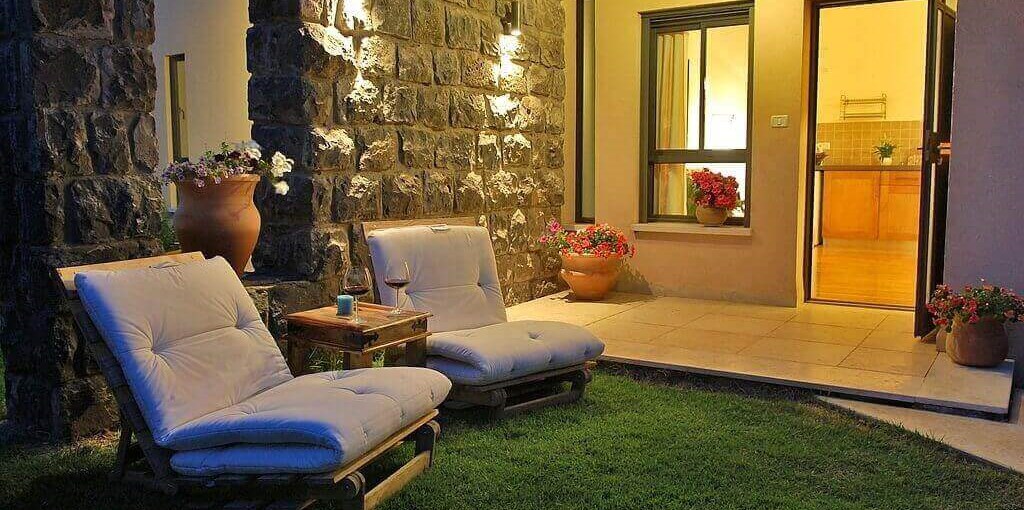 ליד הנחל יחידות (2).JPG