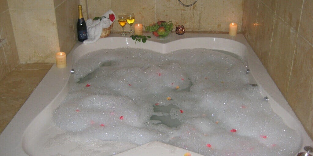 סוויטות לונה דה מונטה - נס הרים סוויטה עם ג'קוזי (2).jpg