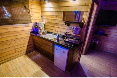 לאונצ'ו - הצימר הכחול