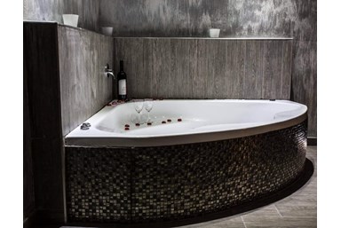 לאונצ'ו - הסוויטה השחורה