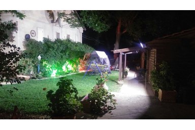 אצל רונית בג'קוזי