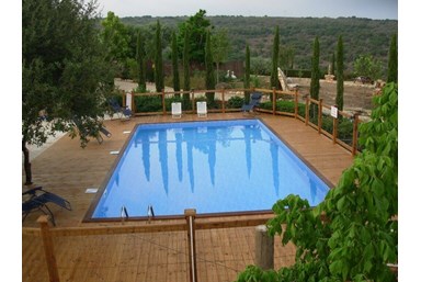 שוויצריה בגליל - טיולים לרגליי הבקתות