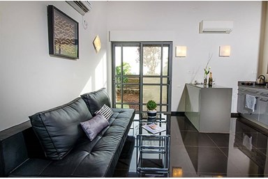 סוויטות black & white