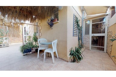 חורשה במדבר - מתחם החוץ