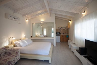 שקותאי בערבה - הבקתות הקלאסיות