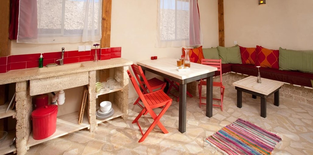 אחוונא בקתות פרימיום 1.jpg