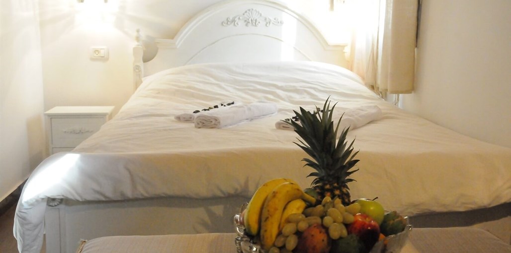 בקתות בצל הזית הסוויטות (9).JPG