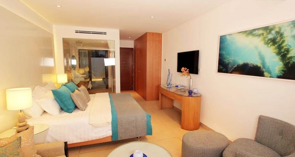 מלון חוף נחשולים בוטיק (3).jpg