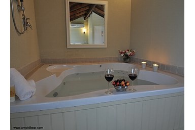 דרור בתבור - בקתות זוגיות