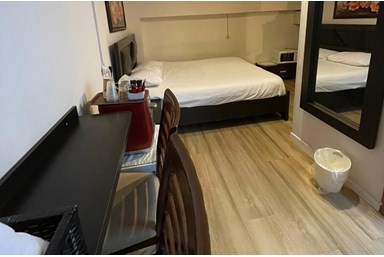 אחוזת רוטשילד - חדר זוגי לילך