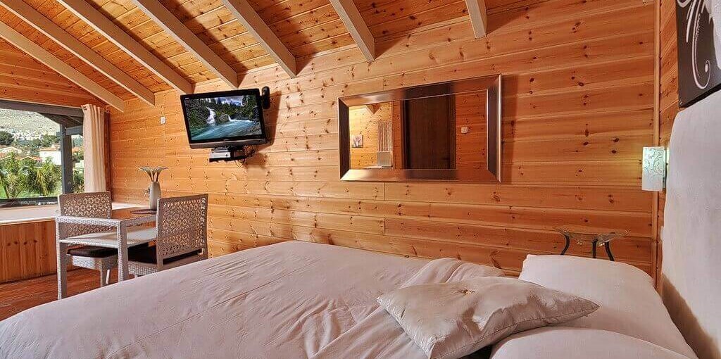 אחוזת אופוריה בקתות העץ (2).JPG