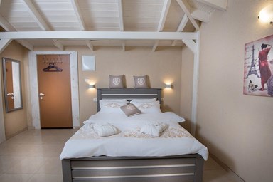 אחוזת מיכל - סוויטת אמיר