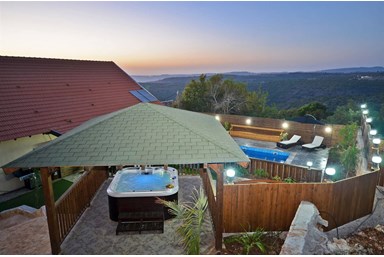 אחוזת מיכל - הבקתות