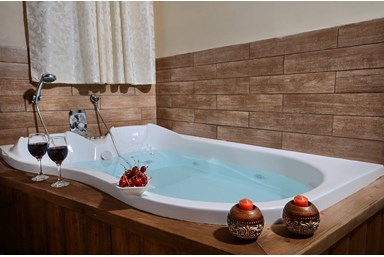 אחוזת הפרח בגני - שושן