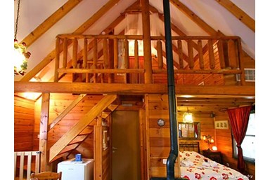 בקתה ברמה- מעלה גמלא - מתחם החוץ