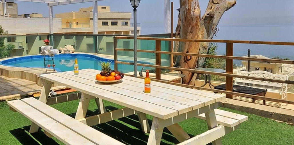 אחוזת כינורות הנוף והבריכה (12).JPG