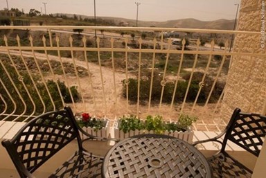 שירת המדבר יריחו - סוויטת ירח דבש