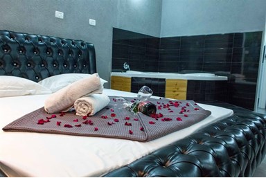 מלכת שבא תלמי בילו - סוויטת שילת