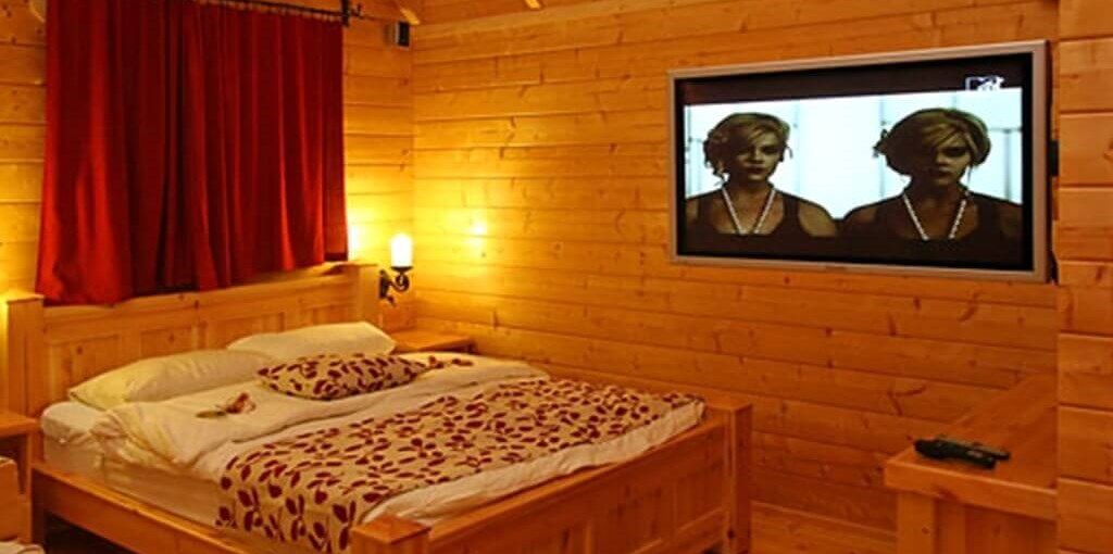 ניר בגליל בקתות פינלנד (3).jpg