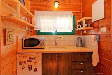 בקתות מול השקיעה