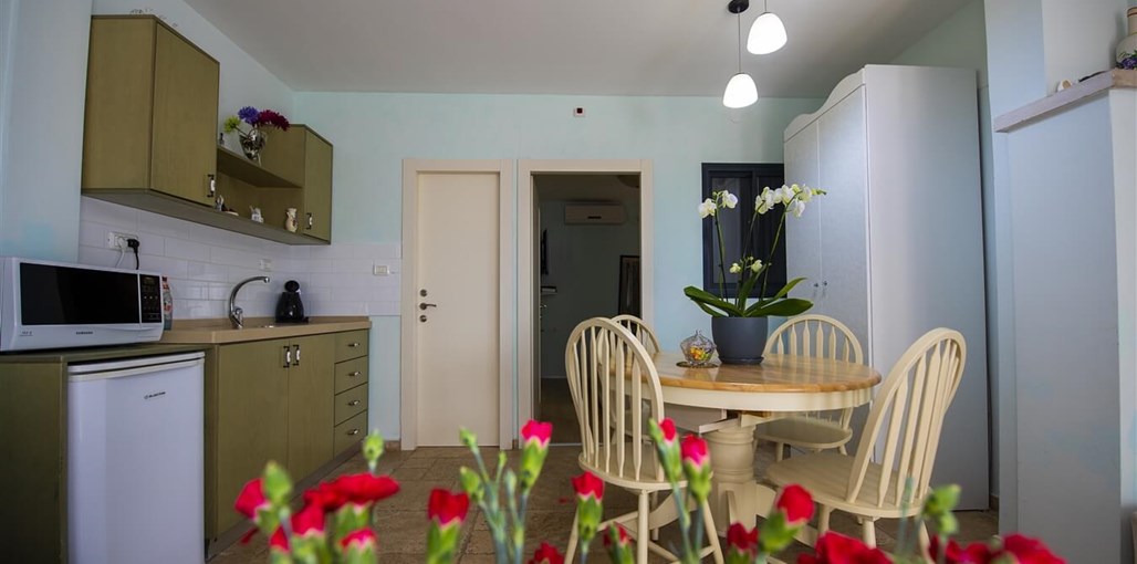 הבית במטע AMR_4681.jpg