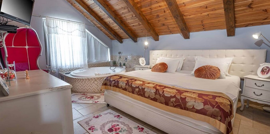 אהבתיה הסוויטה (3).jpg