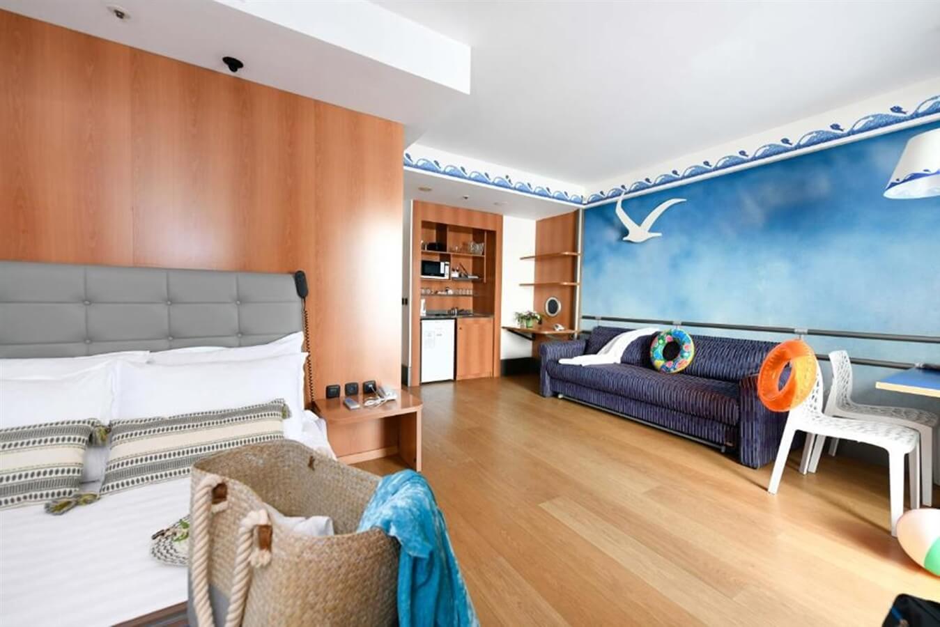 אמור קלאב אילת