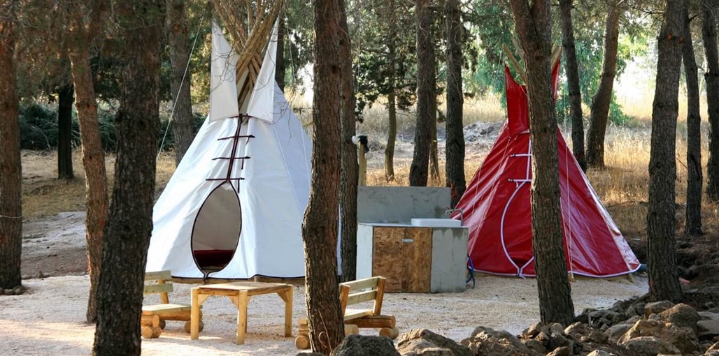 אינדיאני ג'ונס אוהל קטן (2).JPG