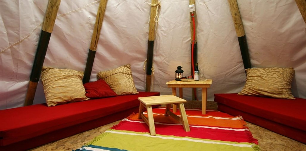 אינדיאני ג'ונס אוהל קטן (3).JPG