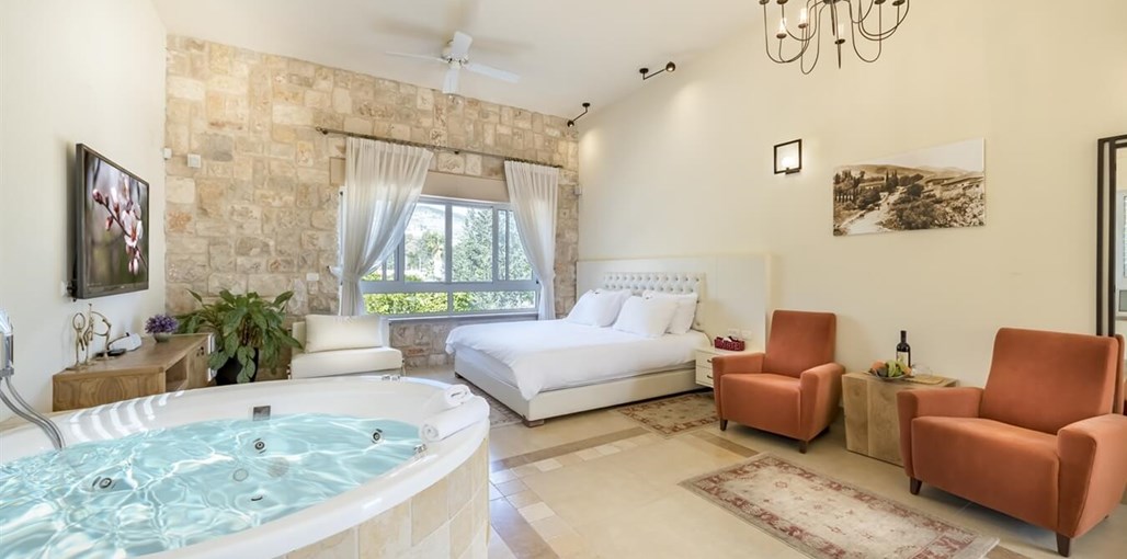 אחוזת וילאר booking2.jpg