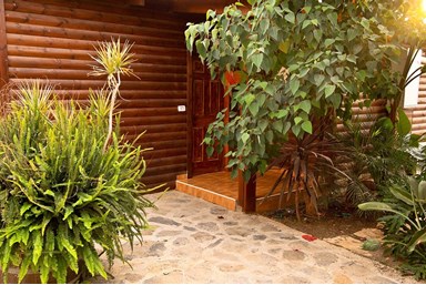 יובלים ספא ואירוח - החצר