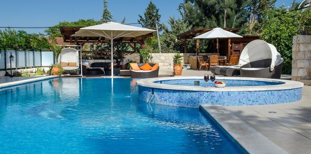 אחוזת רנסנס ALB_4744.jpg