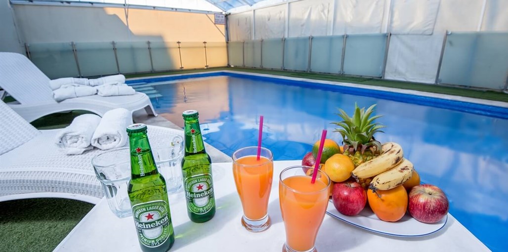 חלון לנוף חוץ חדשות (2).jpg