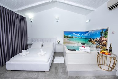 חלון לנוף - בקתת זוהר