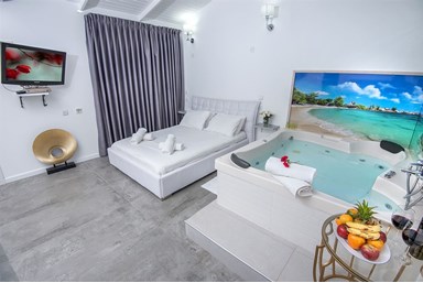 חלון לנוף - בקתת זוהר