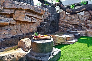 אוטופיה בצפון - מתחם החוץ