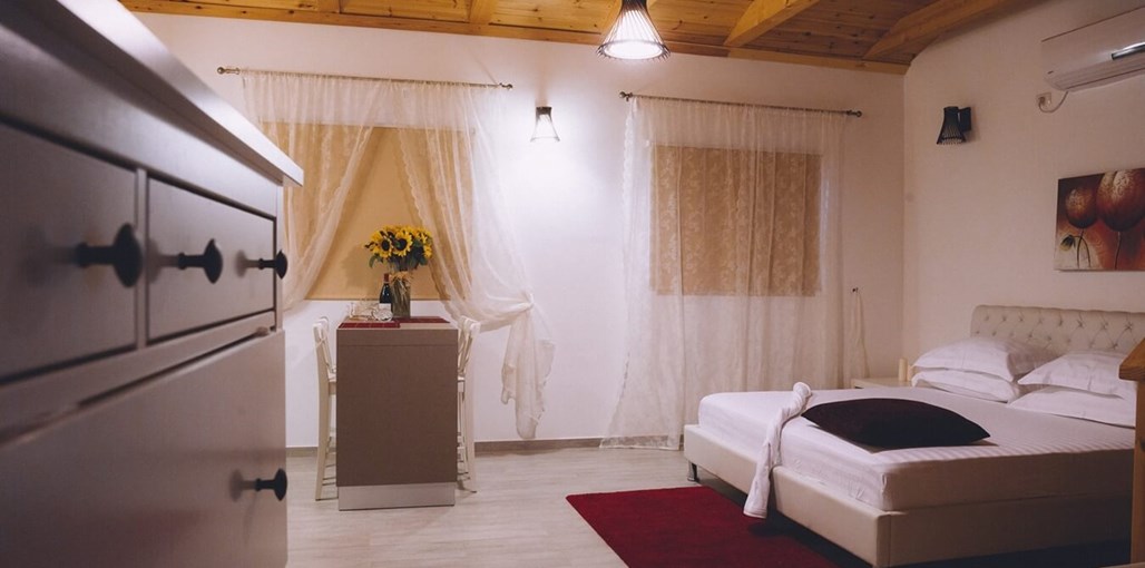 צימר אחוזה בכפר יובל(8).jpg