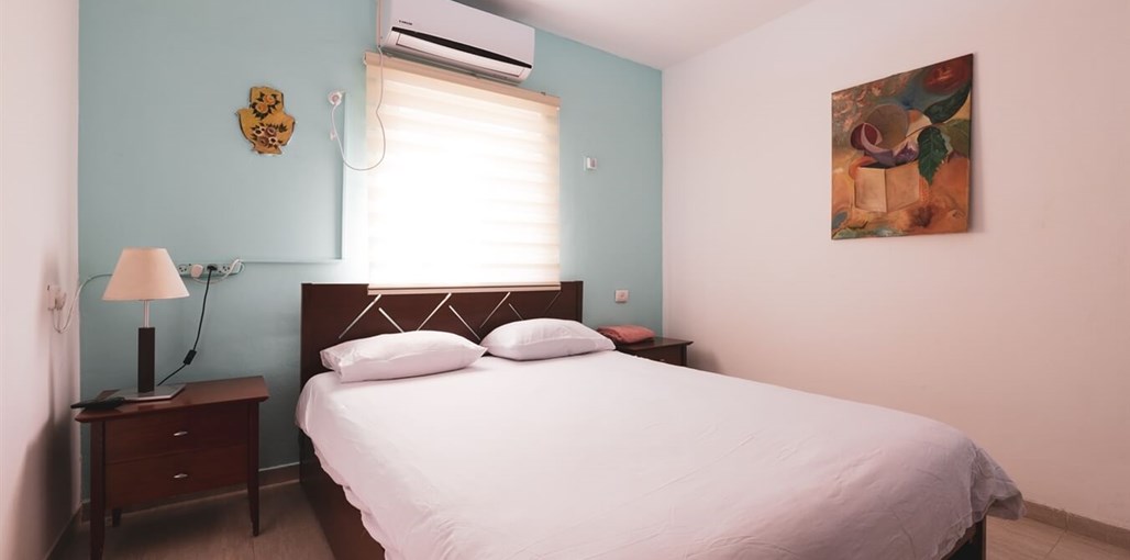 חדרי אירוח נווה זוהר TMR_9599_תומר_שלנגר_צלם.jpg