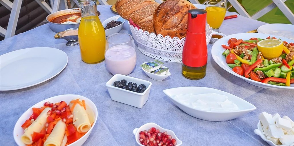 אחוזת פלטרין ארוחת בוקר (2).jpg