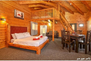 אחוזת פלטרין - הסוויטה העליונה