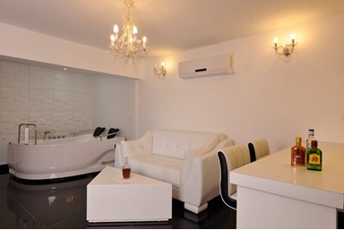 זריחת הירדן בכנרת