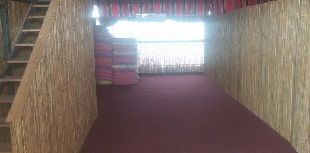 חאן בית גולדברג מאהל בדואי (2).jpg