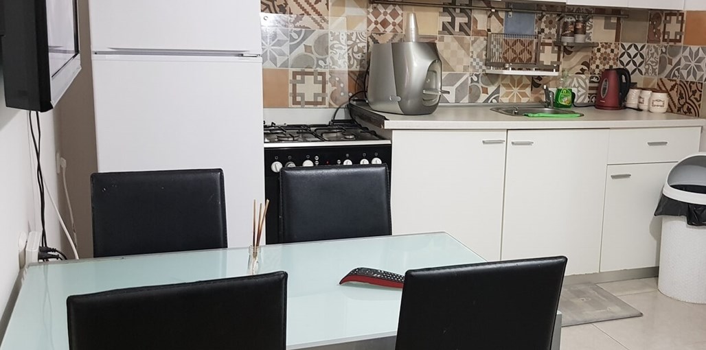 תמר על הים סיגל (6).jpg