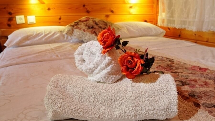 הבקתה הגלילית בקתות עץ (8).jpg