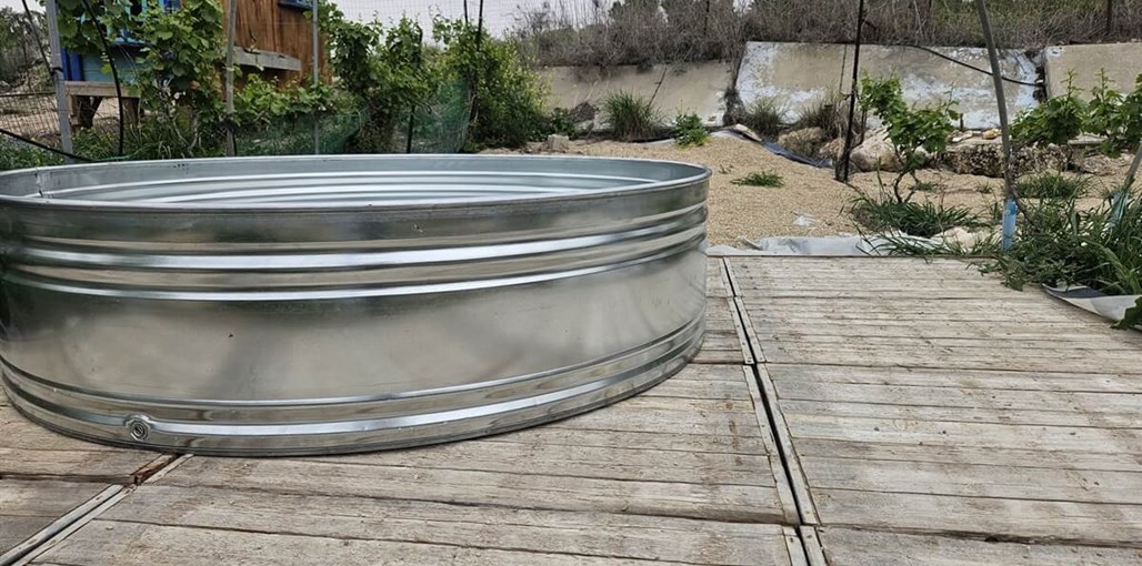 חאן בשביל היער חצר ומשותף (3).jpg