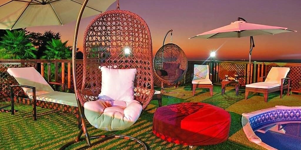 קסם התמר חצר ובריכה (29).jpg