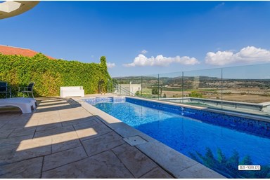 אחוזת לב הכרמל - ההיכל הרומאי