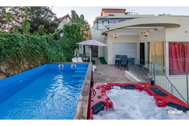 אחוזת לב הכרמל - סוויטת לואי ה-16