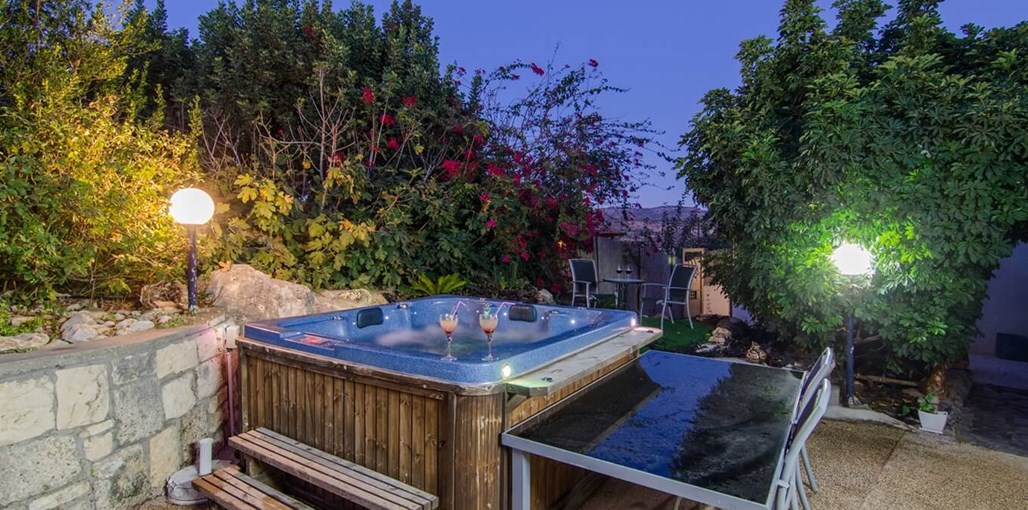 אחוזת לב הכרמל צימר 1 (1).jpg