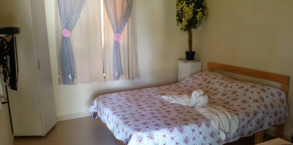 באופק הים הבקתות (11).jpg